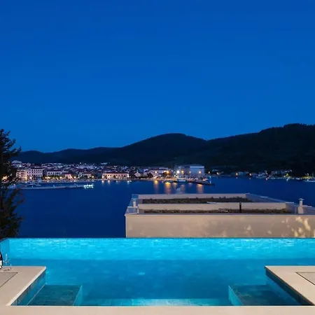 Villa Maslina Vela Luka